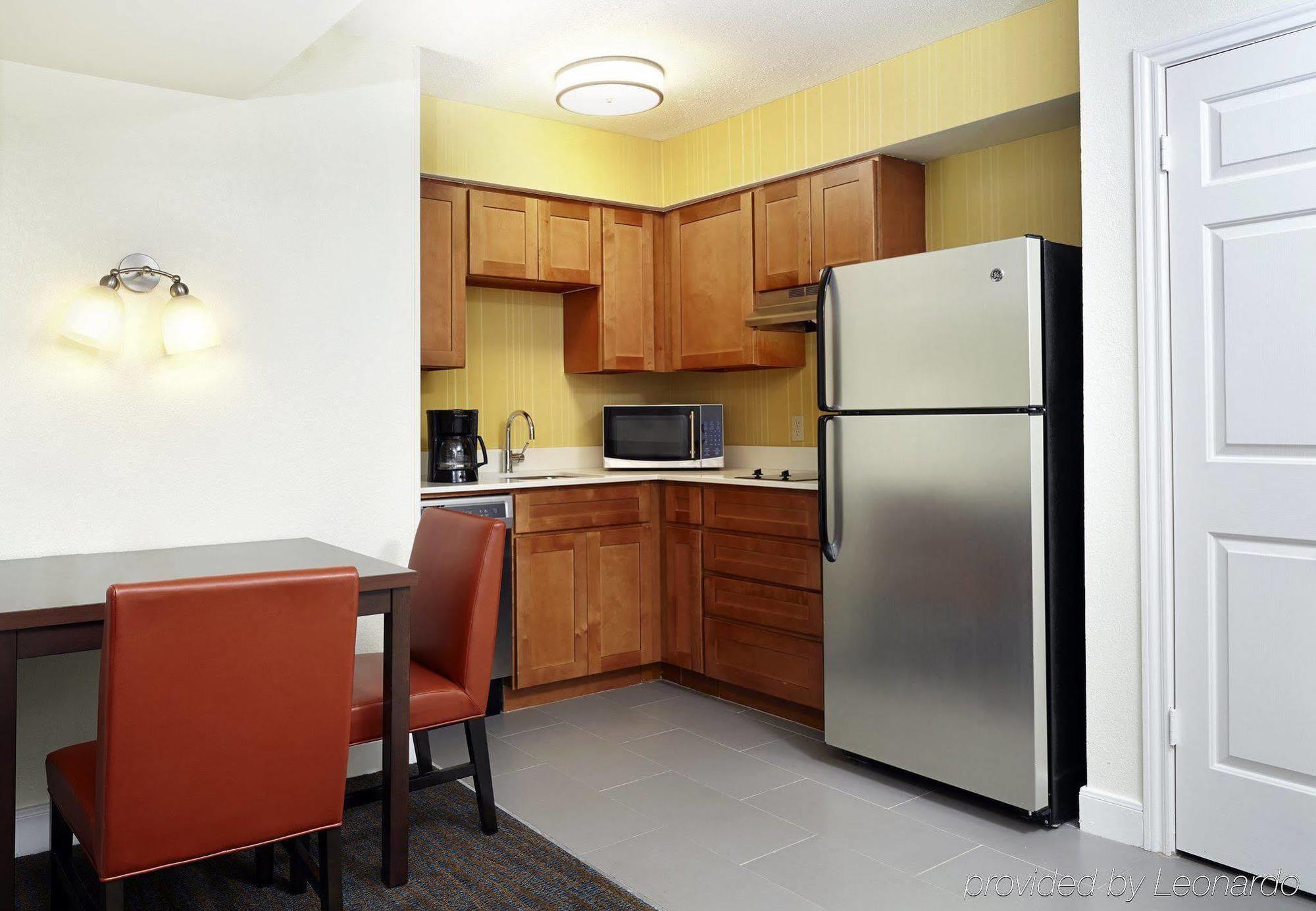 Residence Inn Houston By The Galleria Kültér fotó